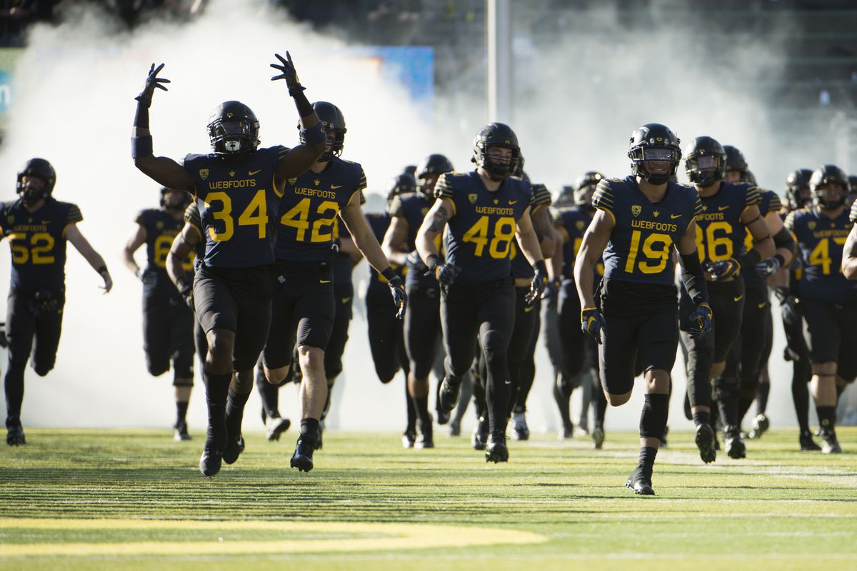 NCAA Football: Washington at Oregon