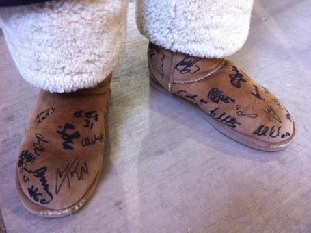 Axkc4zmcmaawti2_medium